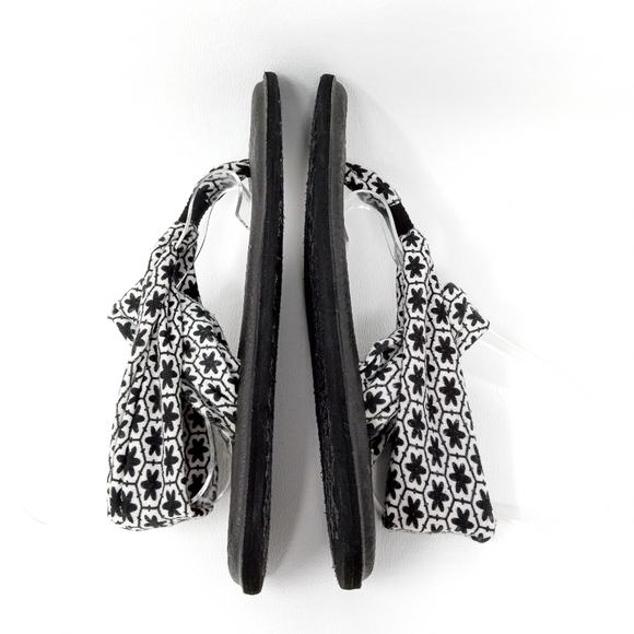 Sanuk Yoga Mat Sandals, white/black flower print, Women’s Size US 7 - Picture 8 of 10